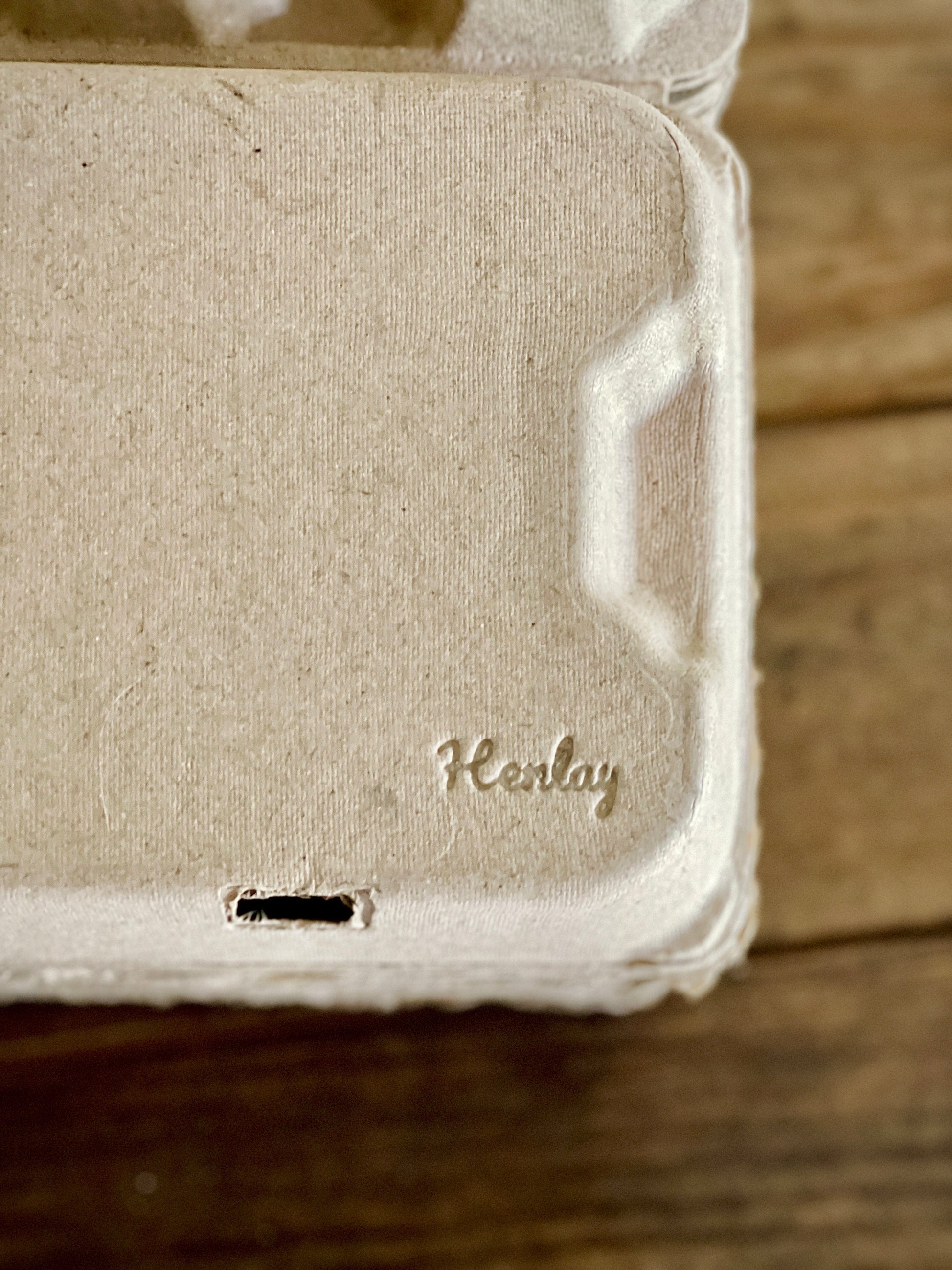 My Pet Chicken Egg Cartons Henlay Duck Egg Cartons - Holds Half Dozen Jumbo Eggs- Blank Flat Top, 2 colors, 20 or 100